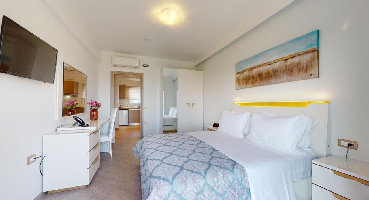 Golden Lion Parga Hotel Exterior photo