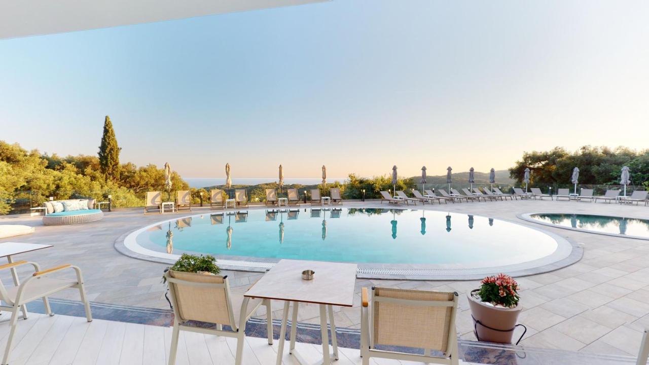 Golden Lion Parga Hotel Exterior photo